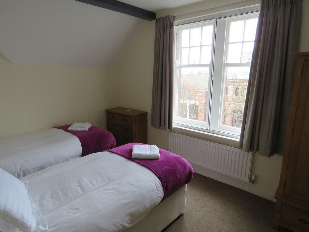 Abbey House Hotel Barrow-in-Furness ภายนอก รูปภาพ