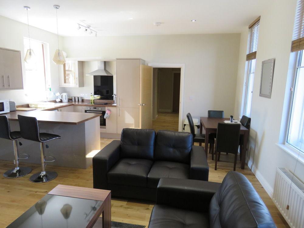 Abbey House Hotel Barrow-in-Furness ภายนอก รูปภาพ