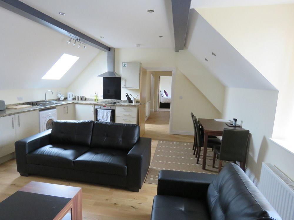 Abbey House Hotel Barrow-in-Furness ภายนอก รูปภาพ