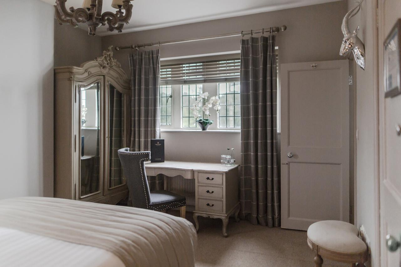 Abbey House Hotel Barrow-in-Furness ภายนอก รูปภาพ